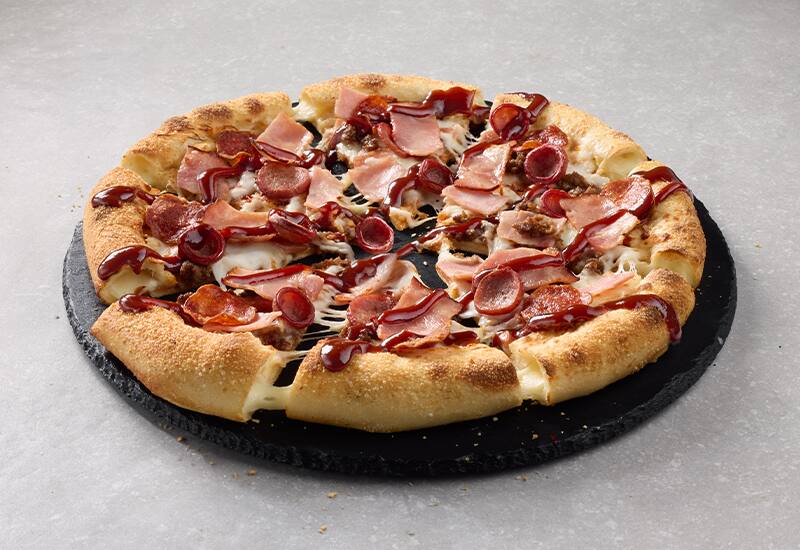 BBQ Meatlovers Cheesy Crust