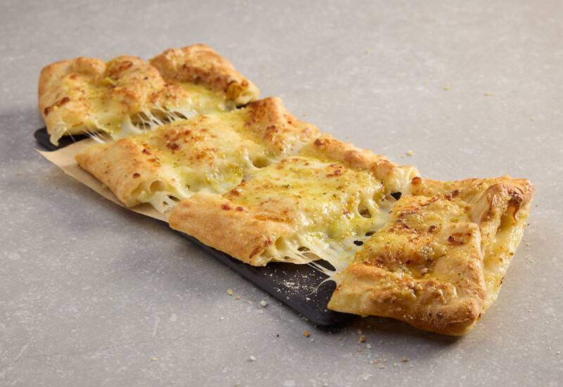 Cheesy Garlic Stuffed Cheesy Bread Domino