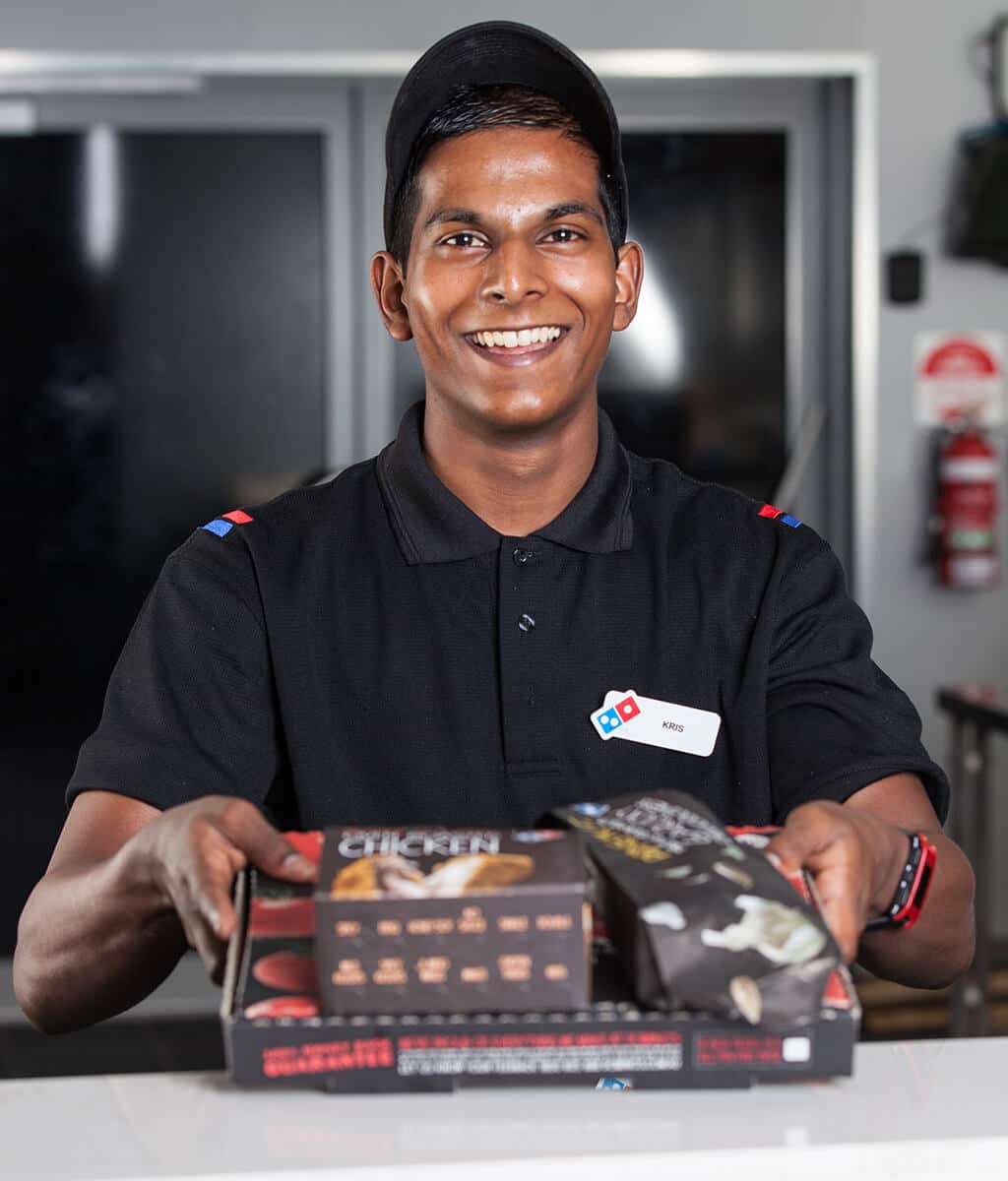 jobs available at dominos new zealand apply online custom service jobs